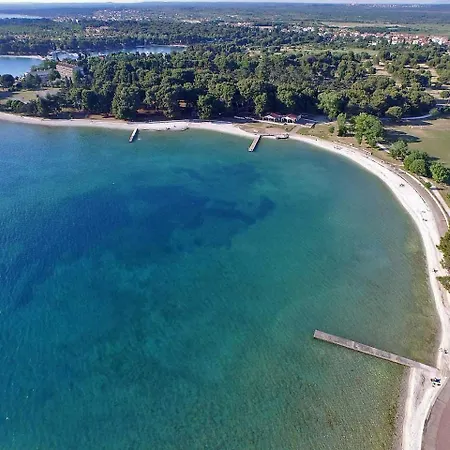 Lino By Interhome Ferienhaus Štinjan